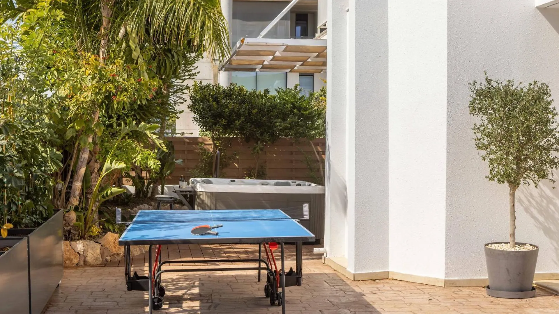 Villa Protaras View 9 Central Protaras -Fig Tree Bay-Jacuzzi-Hot Tub