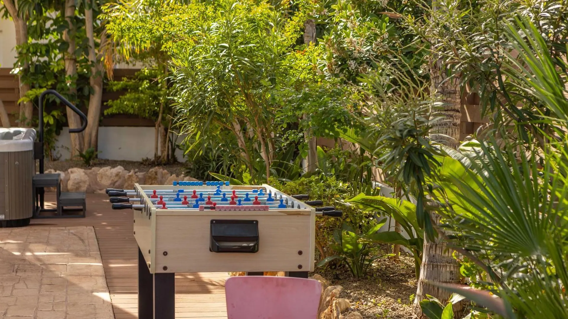 Villa Protaras View 9 Central Protaras -Fig Tree Bay-Jacuzzi-Hot Tub Cyprus
