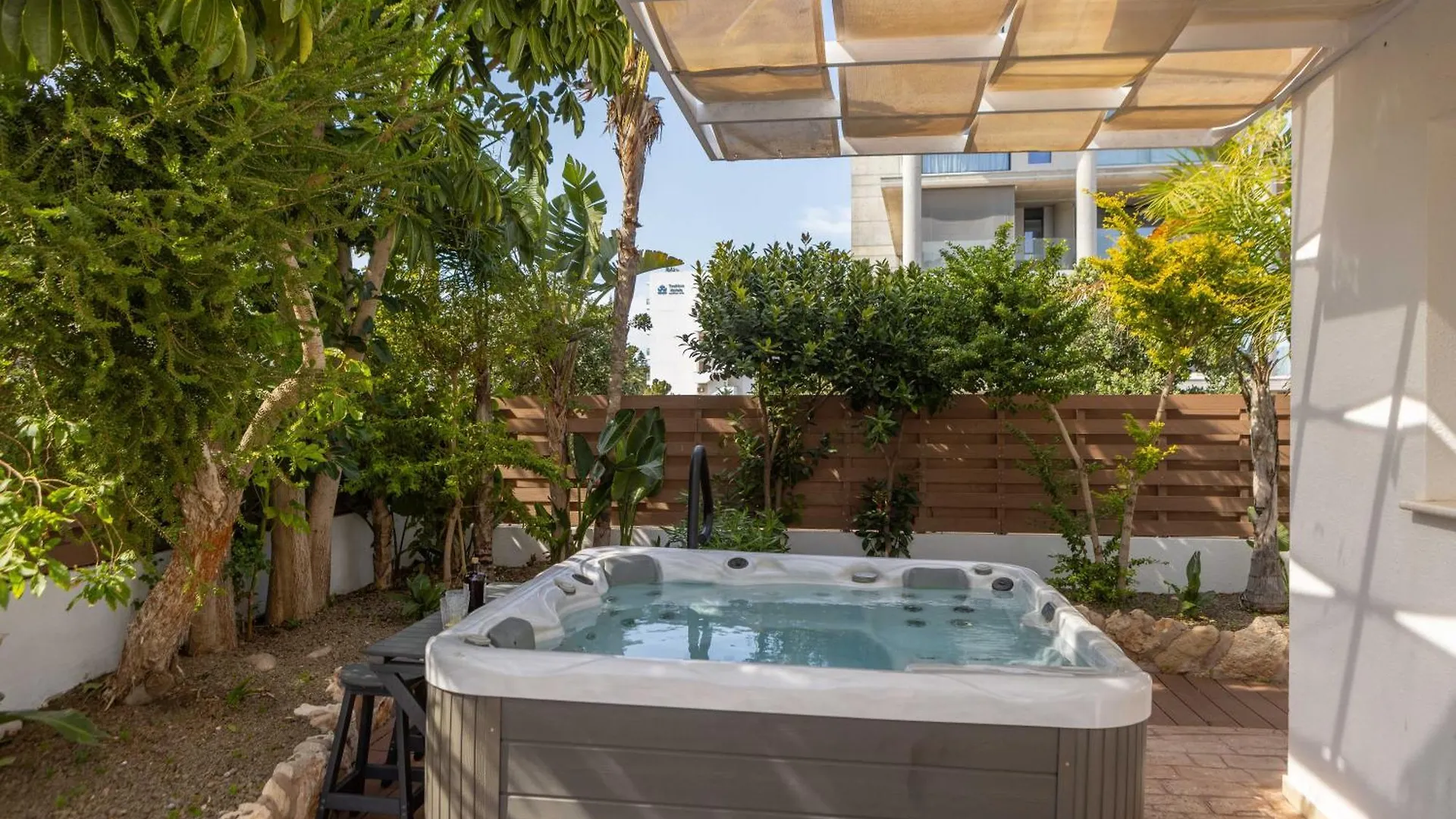 Villa Protaras View 9 Central Protaras -Fig Tree Bay-Jacuzzi-Hot Tub Holiday home