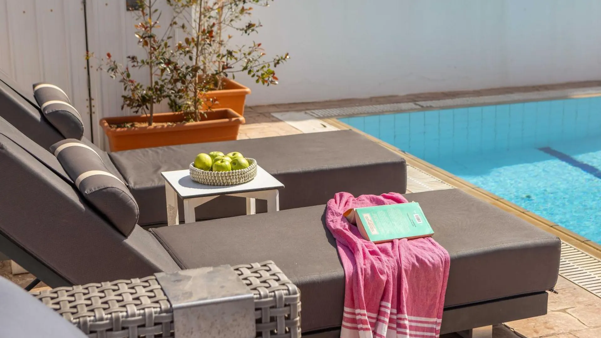 Villa Protaras View 9 Central Protaras -Fig Tree Bay-Jacuzzi-Hot Tub Holiday home