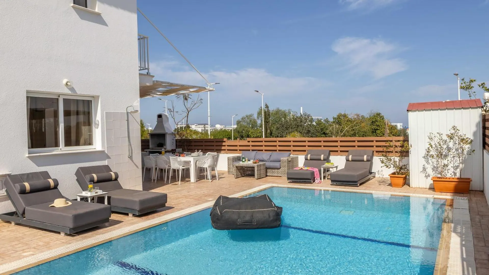 Villa Protaras View 9 Central Protaras -Fig Tree Bay-Jacuzzi-Hot Tub